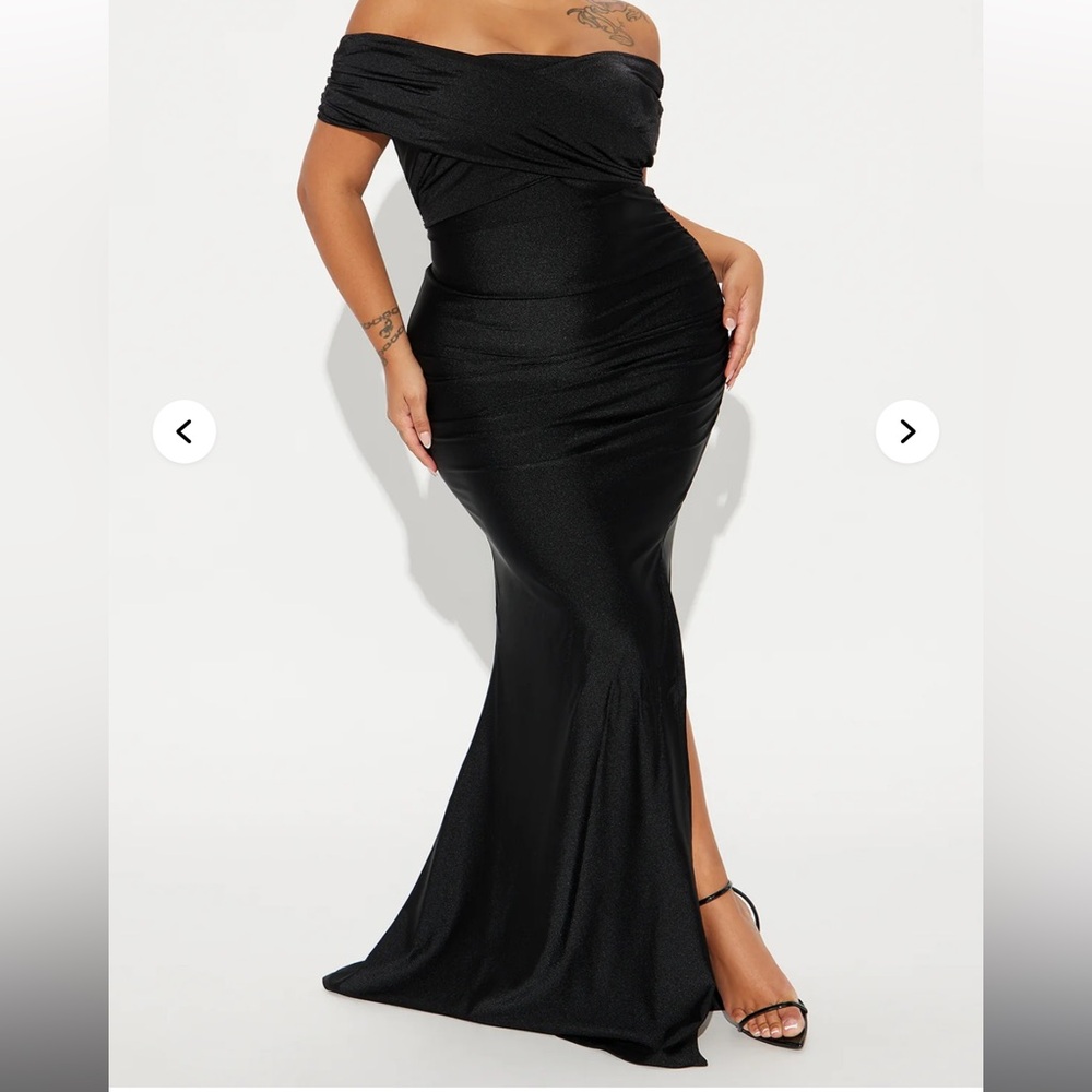 NWT Fashion Nova Ignore the Romance Maxi Dress